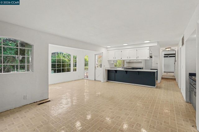 2030 Clearview Ct, Walnut Creek, CA 94598