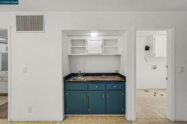 2030 Clearview Ct, Walnut Creek, CA 94598