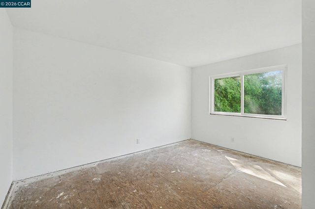 2030 Clearview Ct, Walnut Creek, CA 94598