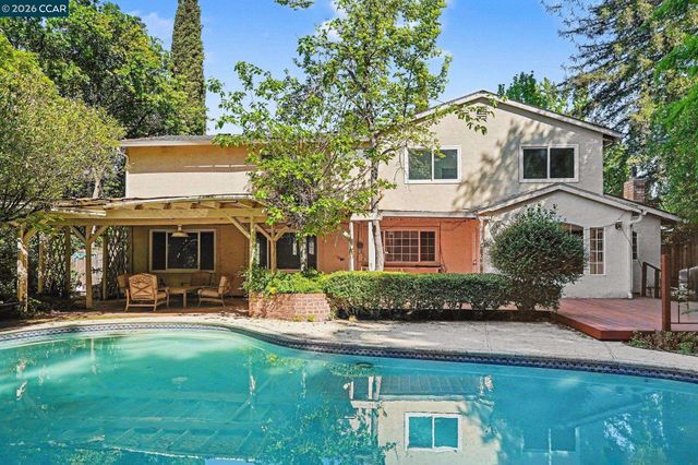 2030 Clearview Ct, Walnut Creek, CA 94598