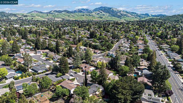 2030 Clearview Ct, Walnut Creek, CA 94598