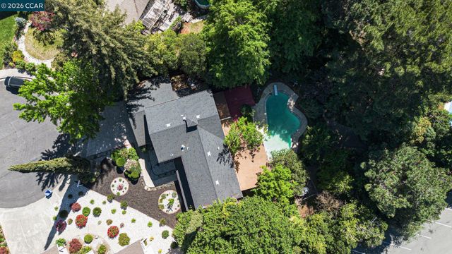 2030 Clearview Ct, Walnut Creek, CA 94598
