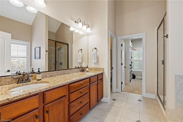 4391 Barrington Oaks Court, Clemmons, NC 27012