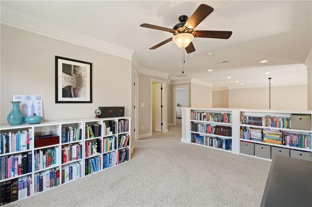 4391 Barrington Oaks Court, Clemmons, NC 27012