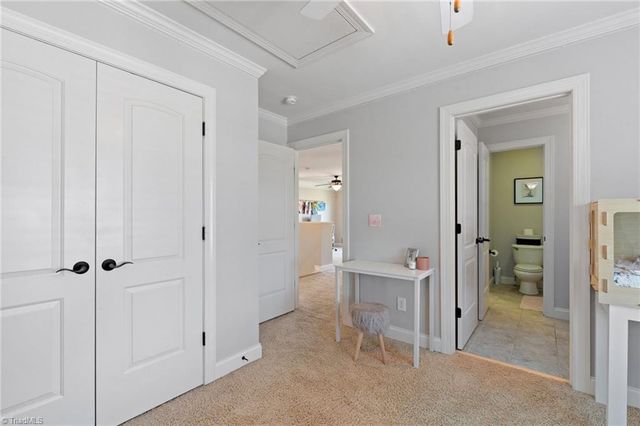 4391 Barrington Oaks Court, Clemmons, NC 27012