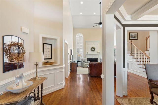 4391 Barrington Oaks Court, Clemmons, NC 27012