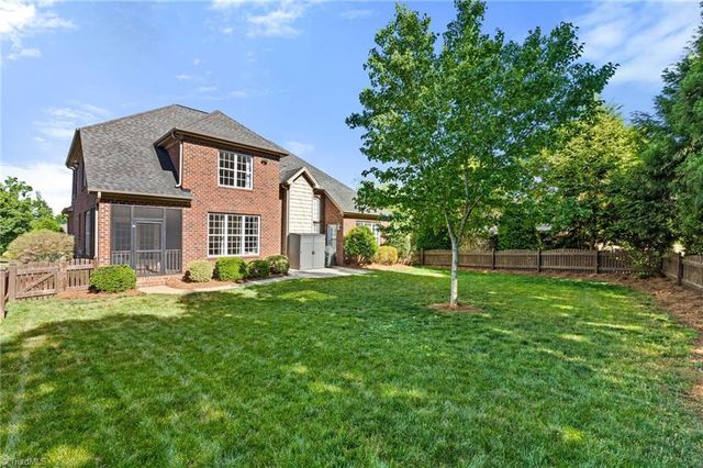 4391 Barrington Oaks Court, Clemmons, NC 27012