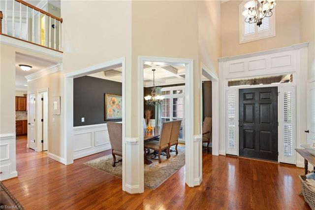 4391 Barrington Oaks Court, Clemmons, NC 27012