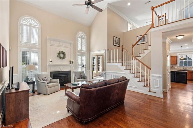 4391 Barrington Oaks Court, Clemmons, NC 27012