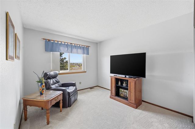 622 Northridge Road, Highlands Ranch, CO 80126
