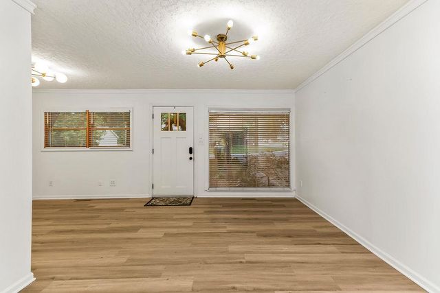 2721 S 53rd Street, Kansas City, KS 66106