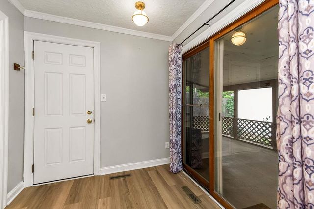 2721 S 53rd Street, Kansas City, KS 66106