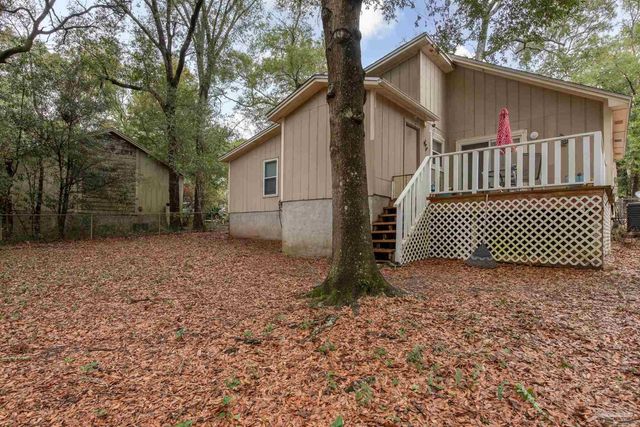 7706 Deborah Dr, Pensacola, FL 32514