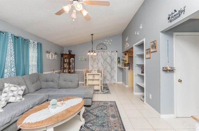 7706 Deborah Dr, Pensacola, FL 32514