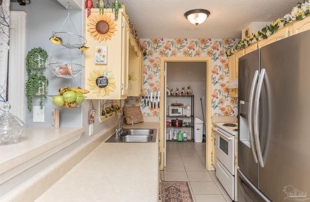 7706 Deborah Dr, Pensacola, FL 32514