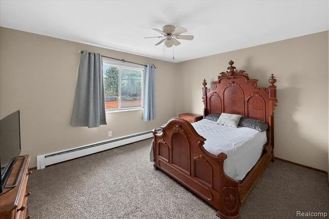 32095 Beaconsfield Street 29, Roseville, MI 48066