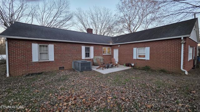 992 Walden Ridge Lane, Caryville, TN 37714