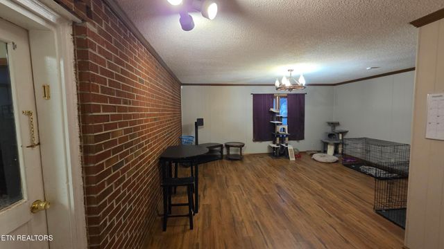 992 Walden Ridge Lane, Caryville, TN 37714