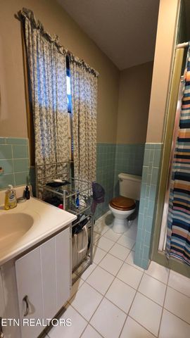 992 Walden Ridge Lane, Caryville, TN 37714