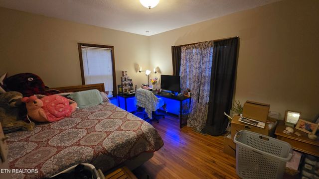 992 Walden Ridge Lane, Caryville, TN 37714