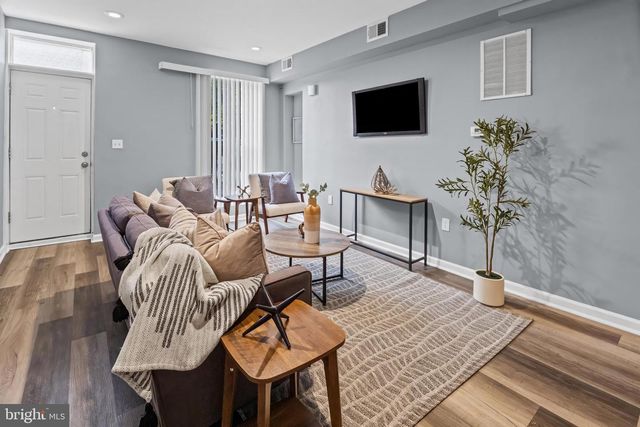 1629 E OLIVER ST, Baltimore, MD 21213