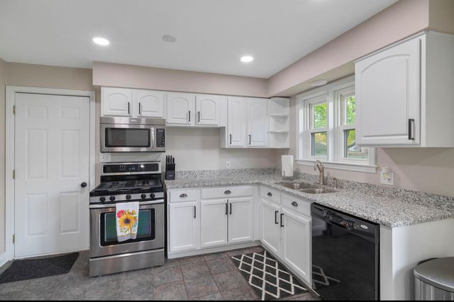 7125 Delaware Street, Merrillville, IN 46410