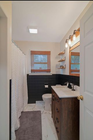 7125 Delaware Street, Merrillville, IN 46410