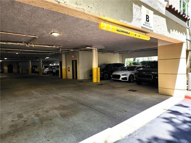 955 Juniper Street NE 1317, Atlanta, GA 30309