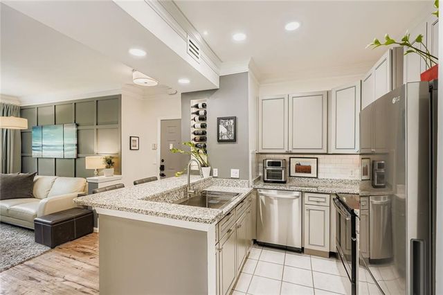 955 Juniper Street NE 1317, Atlanta, GA 30309