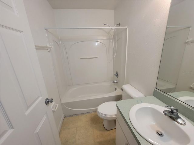 15755 SW 33RD AVE ROAD 1, Ocala, FL 34473