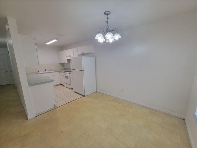 15755 SW 33RD AVE ROAD 1, Ocala, FL 34473