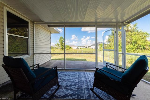 4204 34th ST SW, Lehigh Acres, FL 33976