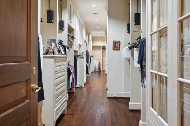 2121 Kirby Drive 12N, Houston, TX 77019
