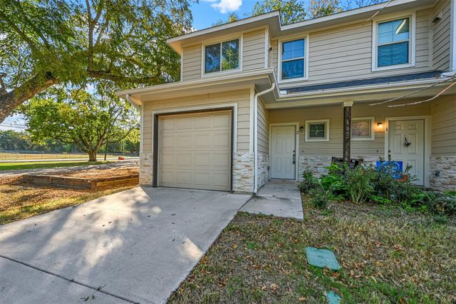 105 SE 4th Street 1, Bonham, TX 75144
