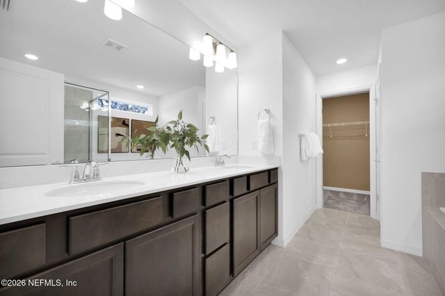 4842 SHELL CREEK Trail, Jacksonville, FL 32226