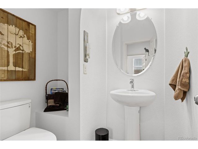 4742 S Routt Ct, Littleton, CO 80127