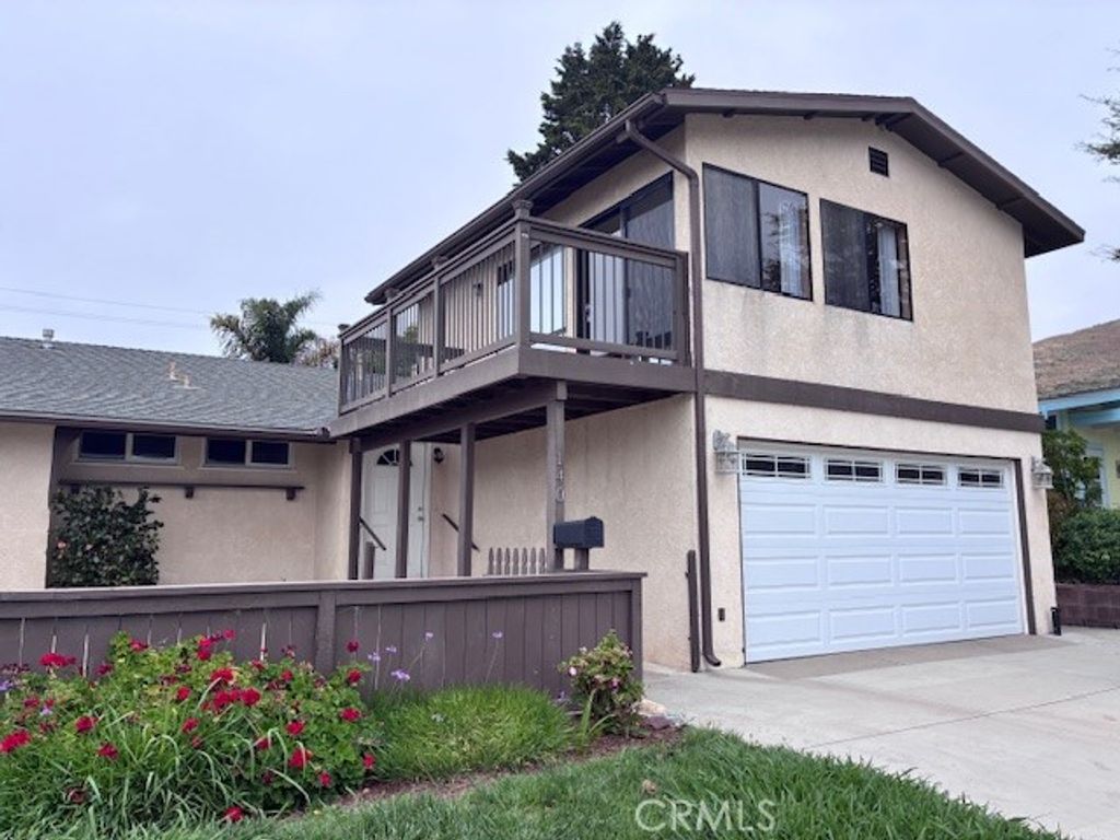 Image 6 of property listing at 140 Baker, Pismo Beach, CA 93449