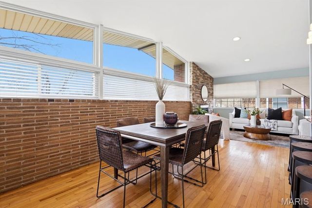 7827 Milan Avenue, University City, MO 63130