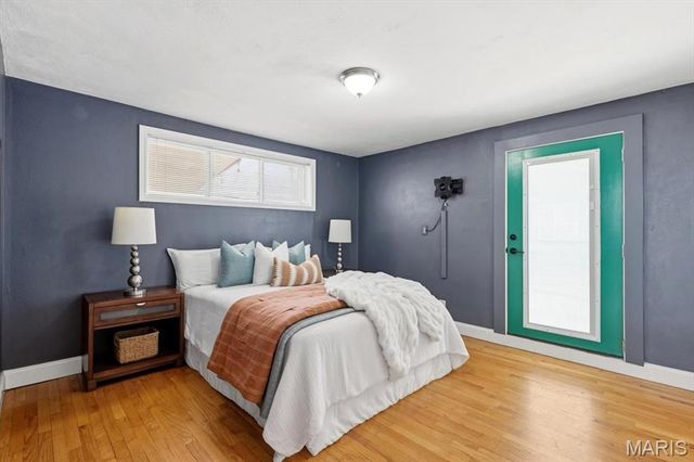 7827 Milan Avenue, University City, MO 63130