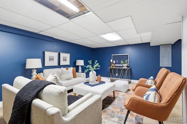 7827 Milan Avenue, University City, MO 63130