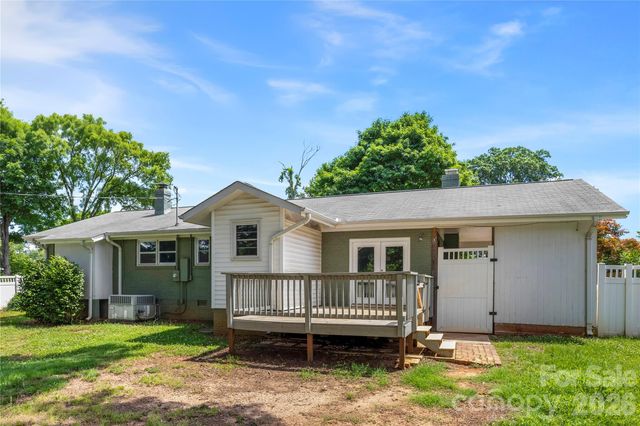 619 Greenbriar Avenue, Rock Hill, SC 29730