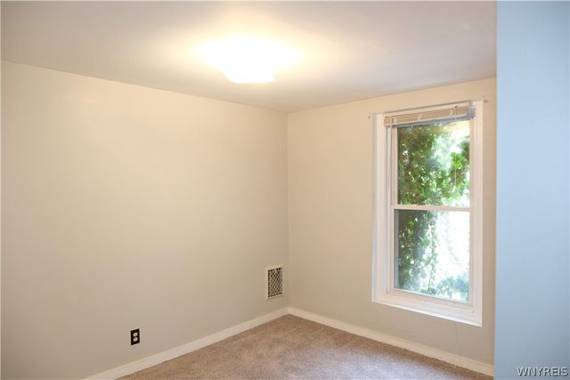 82 Fargo 5, Buffalo, NY 14201