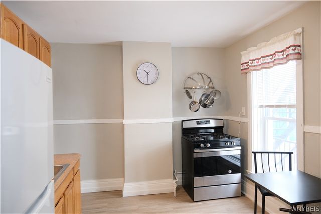 82 Fargo 5, Buffalo, NY 14201