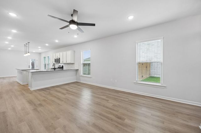 10902 Bonfire Trail, Beasley, TX 77417