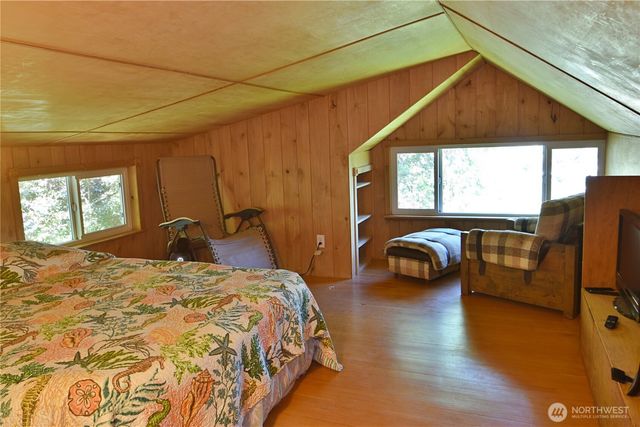 509 Second Street E, South Bend, WA 98586