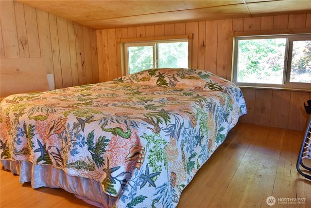 509 Second Street E, South Bend, WA 98586