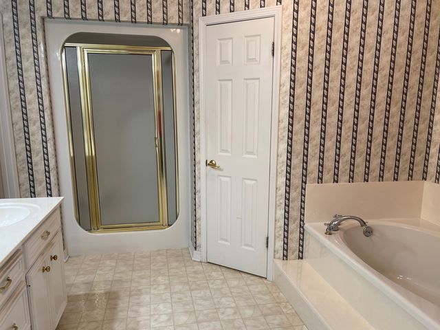 5627 Woodhaven Drive, Keithville, LA 71047