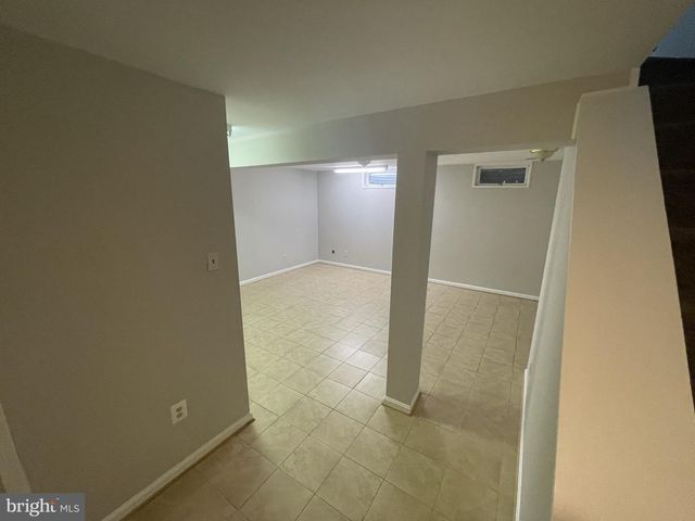 9412 CHIPPENHAM DR, Laurel, MD 20723