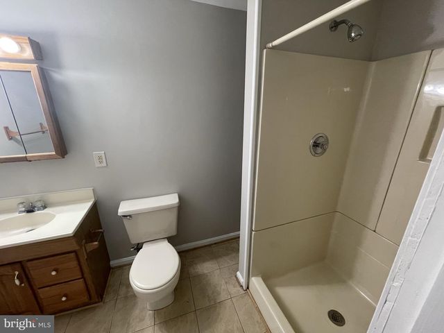 9412 CHIPPENHAM DR, Laurel, MD 20723