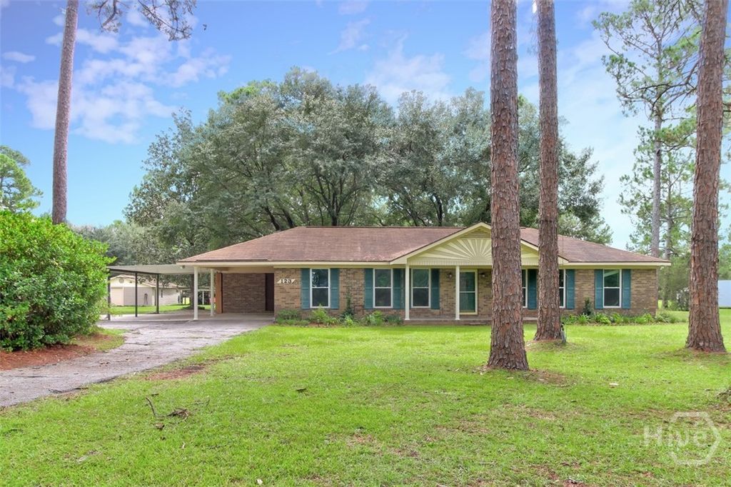 Image 2 of property listing at 123 Maple Drive, Rincon, GA 31326